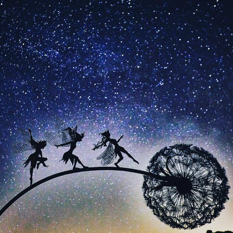 Wonderland-like Garden Decoration Art-OA
